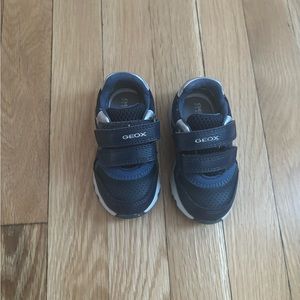 NEW - Geox baby shoes